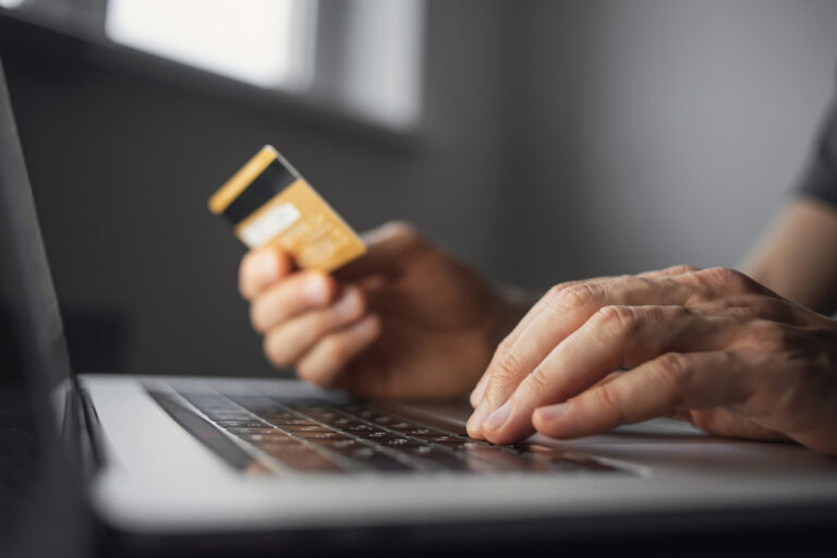 Navigating the Chargeback Process: A Comprehensive Guide for Merchants